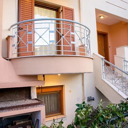 Vier Luxury House