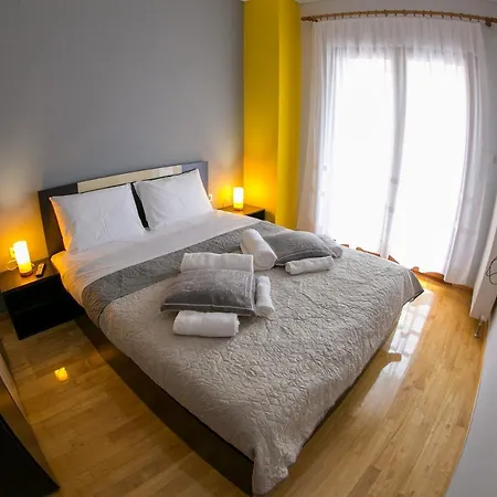 Vier Luxury House * סרס