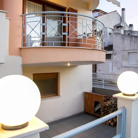 Vier Luxury House *