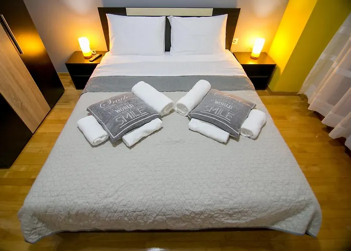 Vier Luxury House Serres