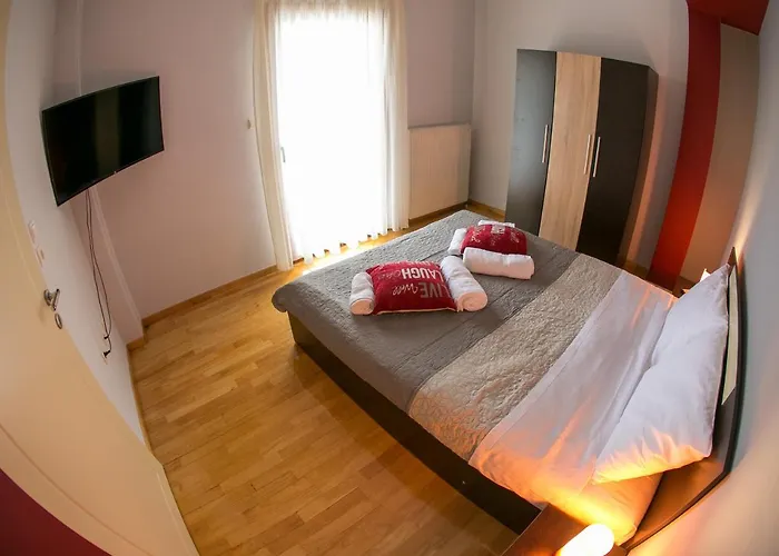 Vier Luxury House Serres